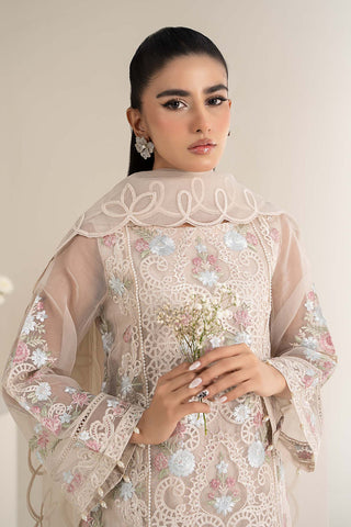 3 Piece Embroidered Organza Suit | DW-EF25-02
DW-EF25-02-Off White